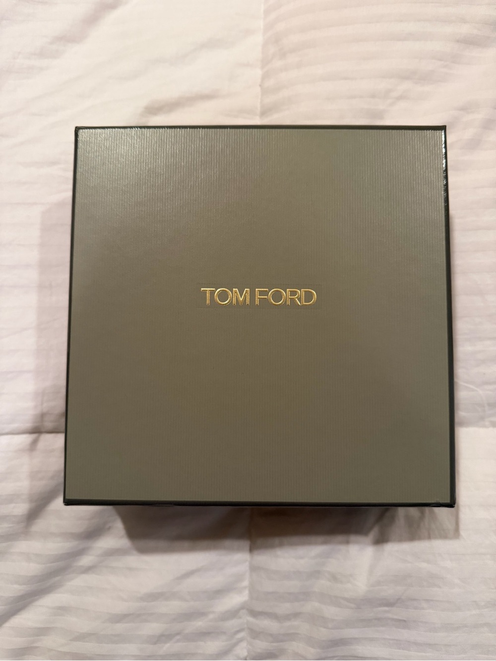 Reversible Tom Ford Black Croc-Embossed Men's Belt with Silver 'T’ Buckle 100 in - Picture 4 of 7